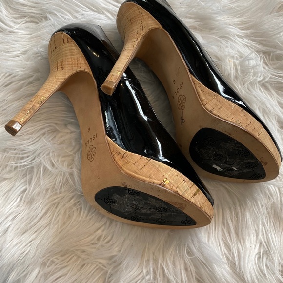 Patent leather, peep toe, cork platform heels - Picture 3 of 4